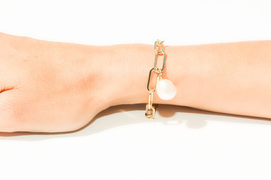 Large Oval Link Chain Bracelet + Freshwater Pearl