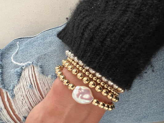 Gold Medium Bracelet + Baroque Pearl